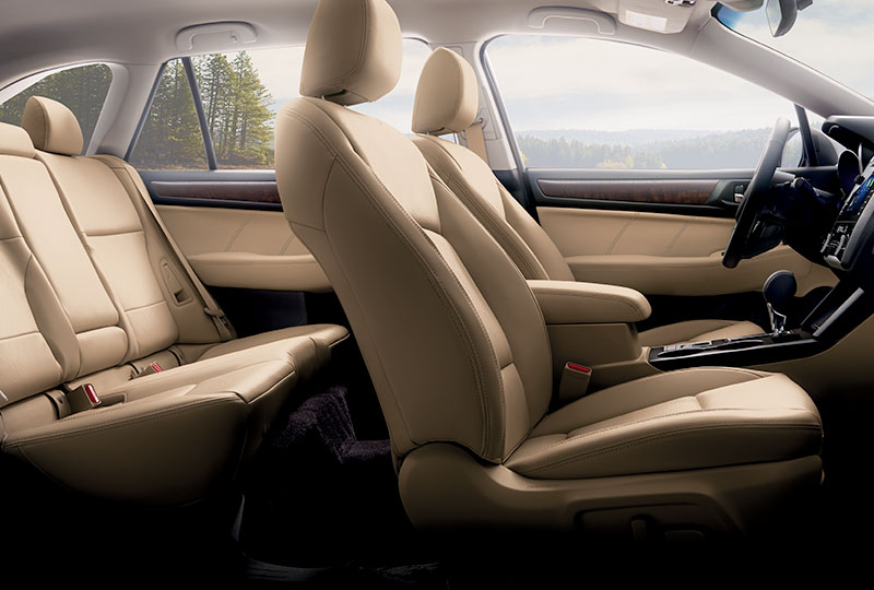 Used Subaru Outback image1