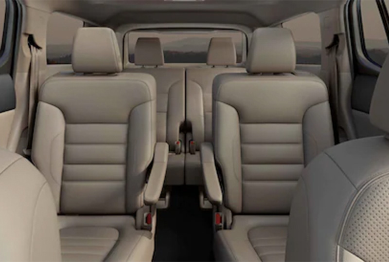 2022 GMC Acadia Interior
