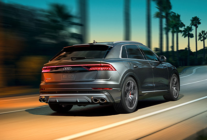 2022 Audi SQ8 performance