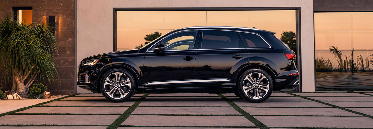 2023 Audi Q7 header