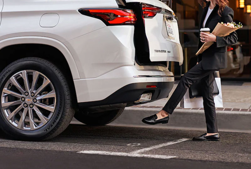 2022 Chevy Traverse PERFORMANCE