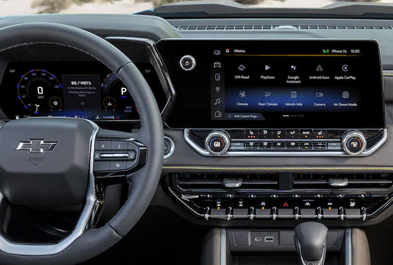 2023 Chevy Colorado Technology