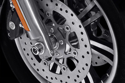 2020 Harley-Davidson TriGlide Ultra Safety
