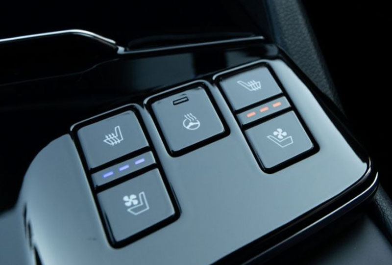 2025 Kia Sportage-Plug-In-Hybrid Interior