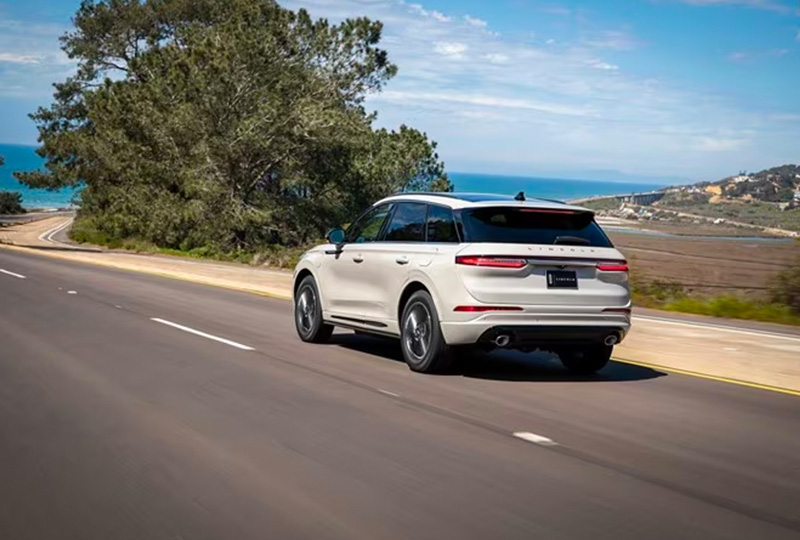 2023 Lincoln Corsair Grand Touring Plug-In Hybrid PERFORMANCE