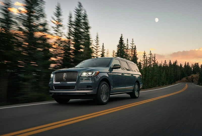 2023 Lincoln Navigator PERFORMANCE