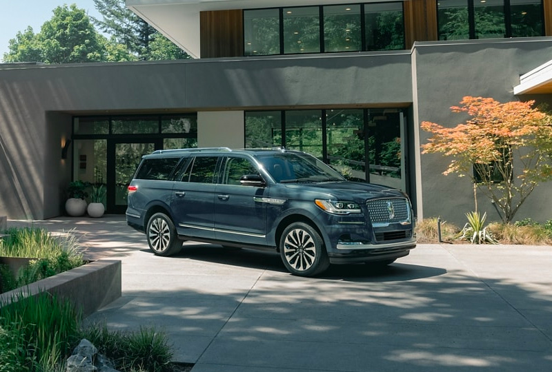 2023 Lincoln Navigator SAFETY