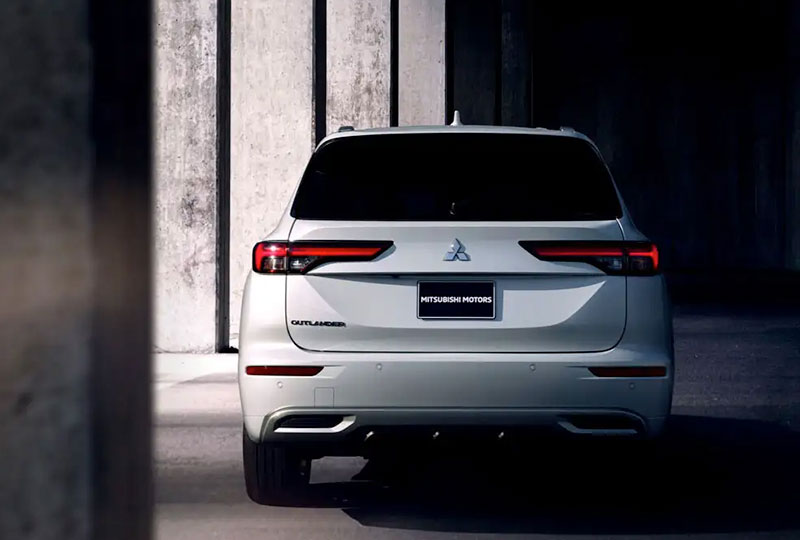 2022 Mitsubishi Outlander design