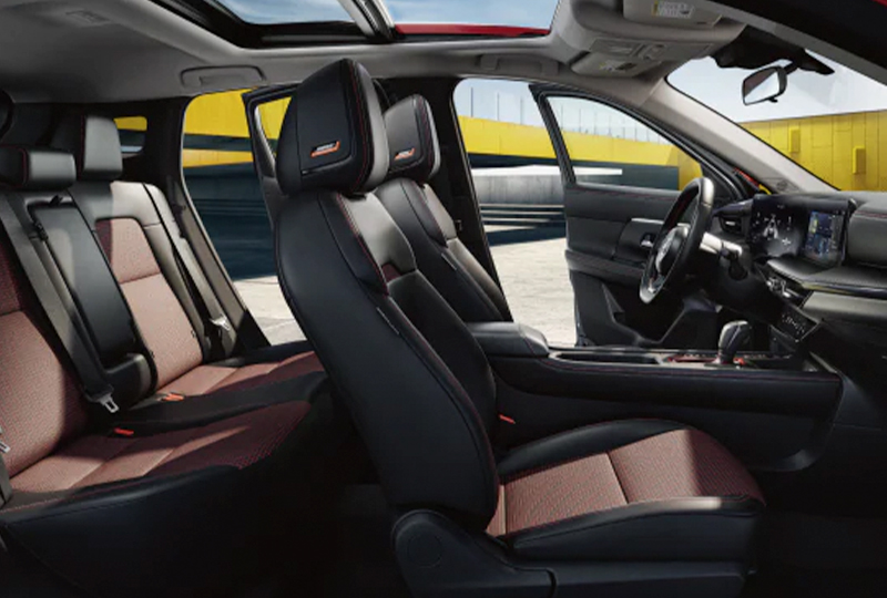 2026 NISSAN Kicks Interior