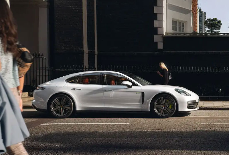 2021 Porsche Macan design