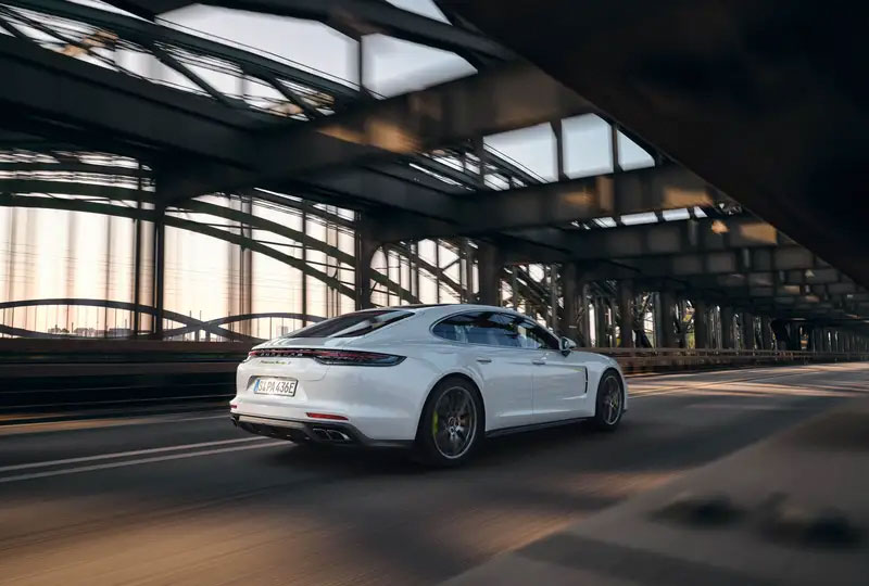 2021 Porsche Macan performance