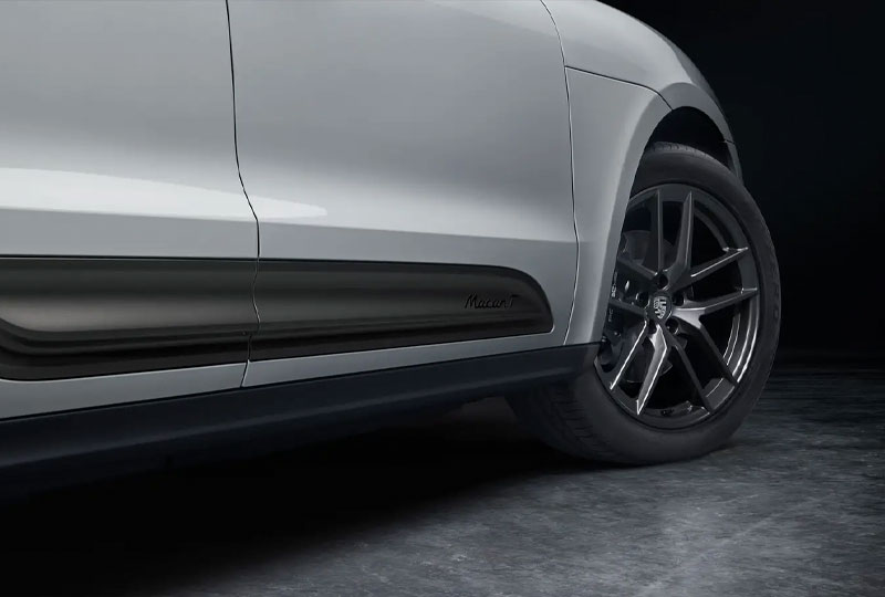 2022 Porsche Macan T technology