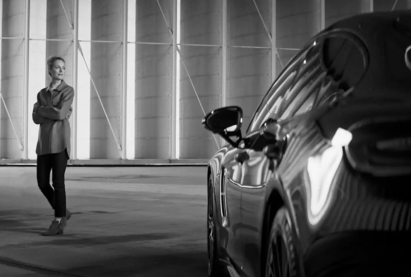 2022 Porsche Panamera 4 E-hybrid Platinum Edition Coming soon Composed with passion.