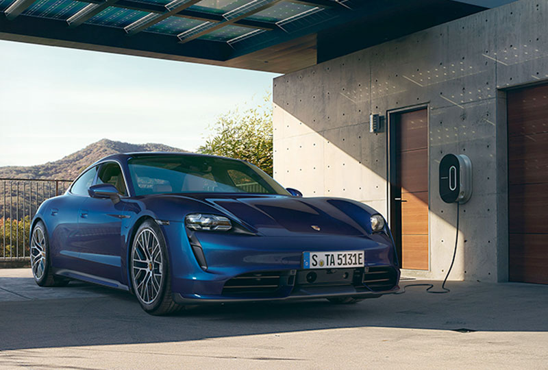 Porsche E-Performance Recharge your batteries.