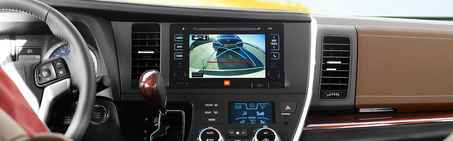 2017 toyota Sienna