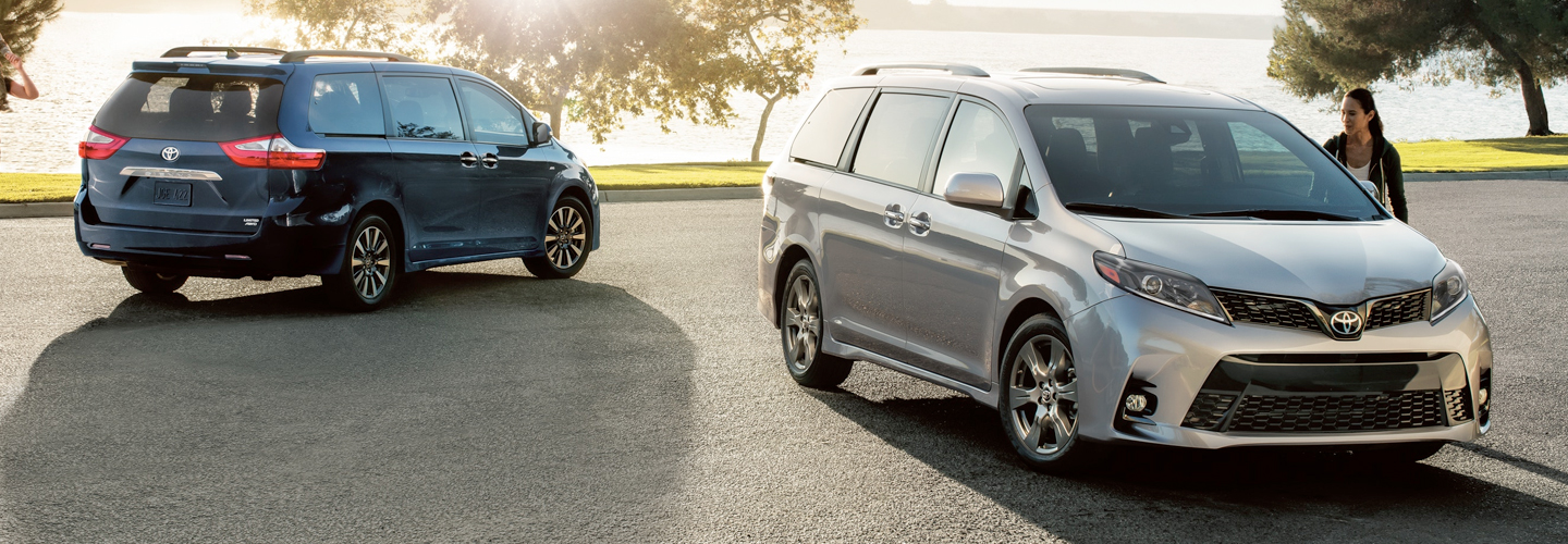 2020 Toyota Sienna Cocoa FL