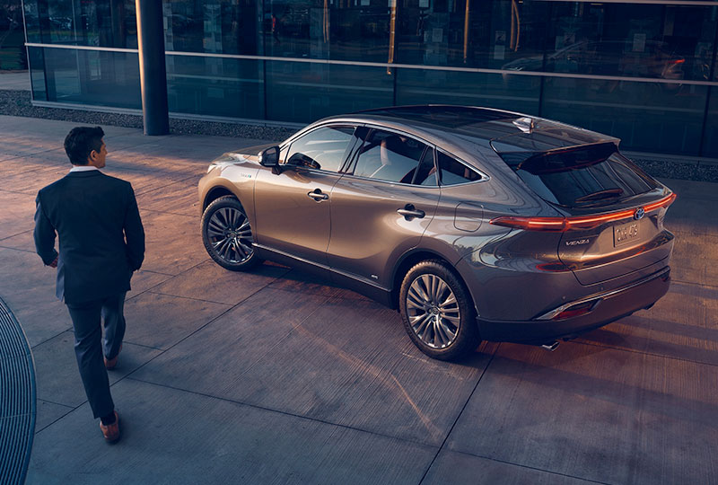 2021 Toyota Venza gallery 1