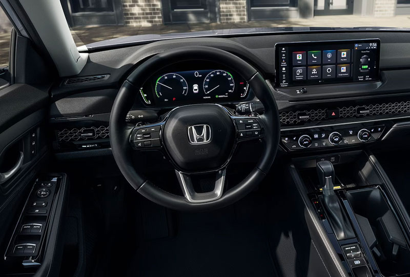used Honda Accord image2
