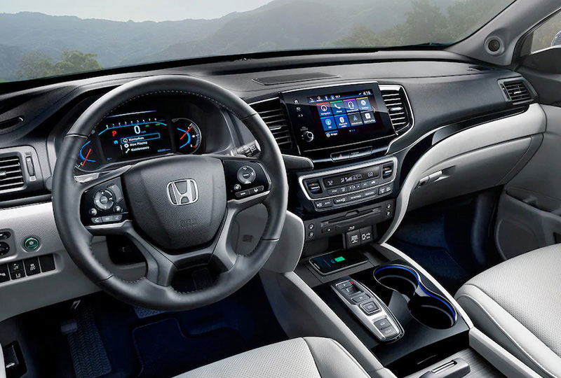 used Honda pilot image 1