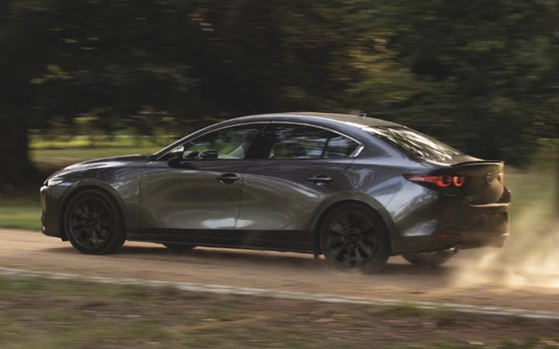 2022 Mazda-3-Sedan performance