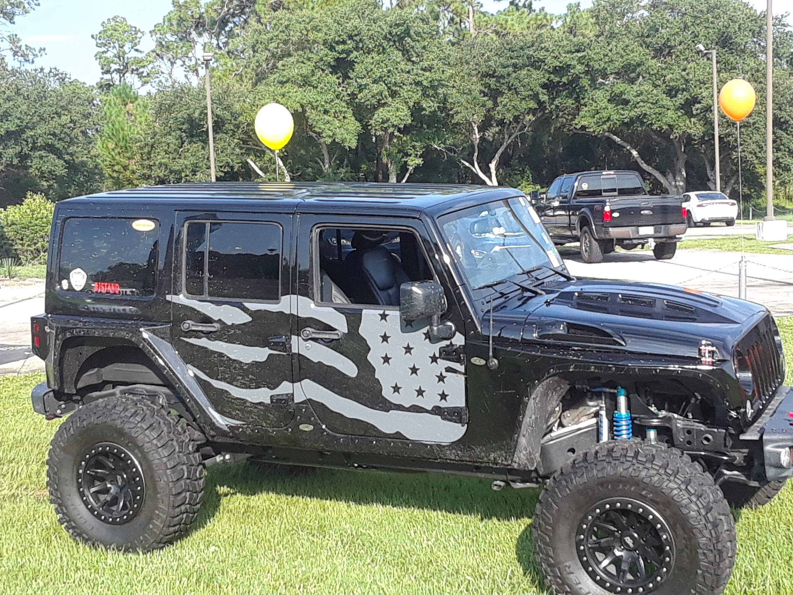 jeep day pics