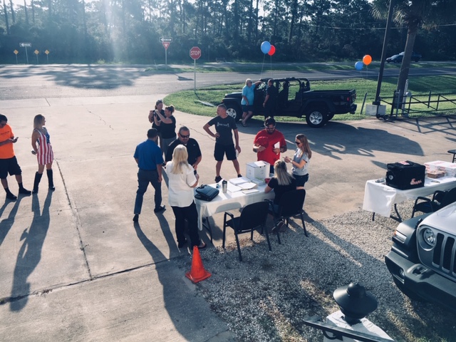 jeep day pics