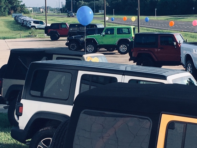 jeep day pics