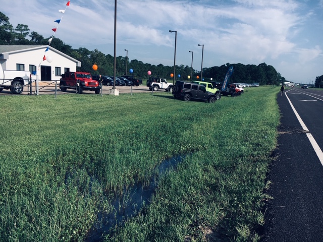 jeep day pics
