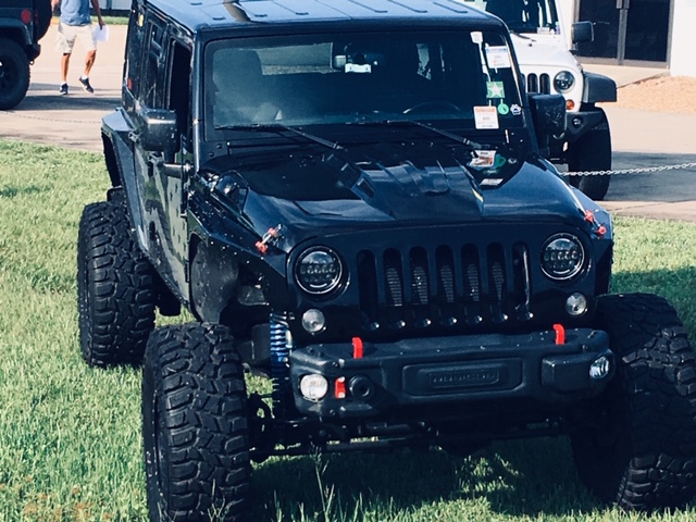 jeep day pics
