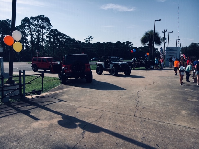 jeep day pics