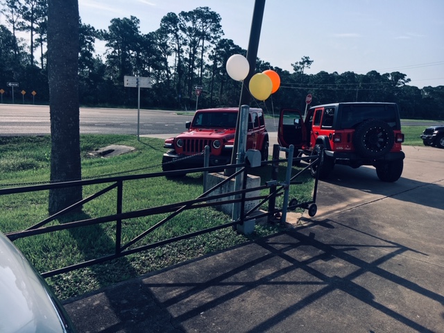 jeep day pics