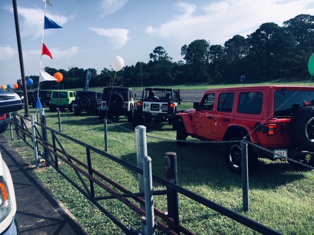 jeep day pics
