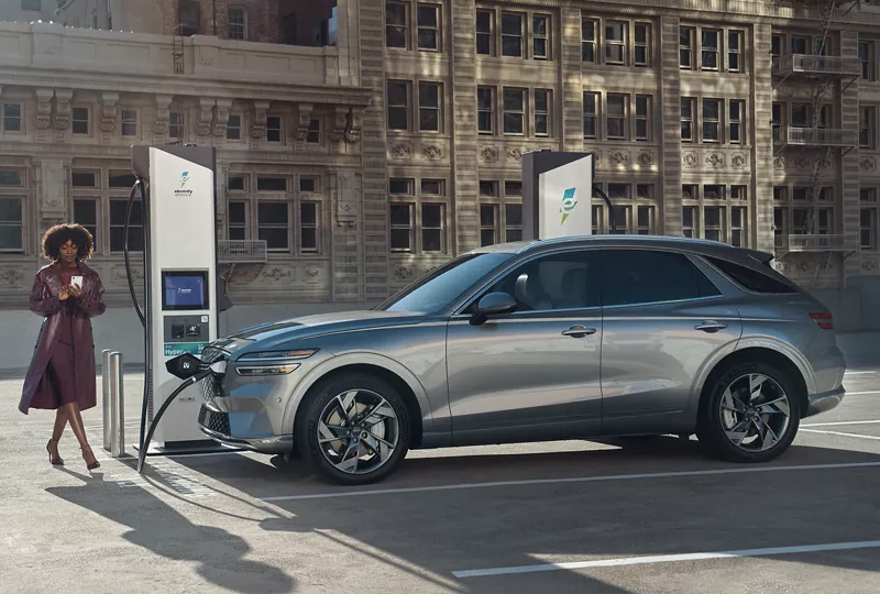 3 YEARS COMPLIMENTARY CHARGING