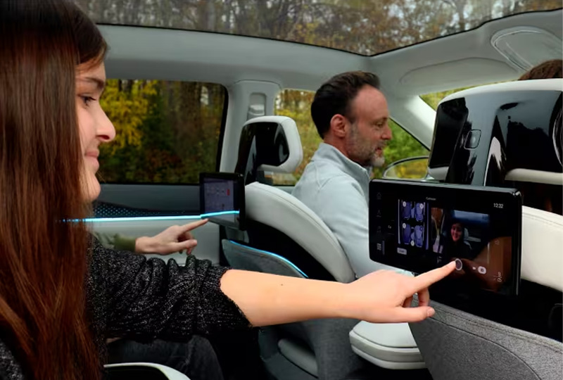 Chrysler Airflow Concept - Connected Your Way