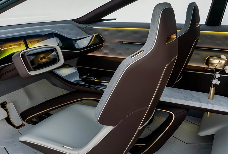 INFINITI QX Inspiration Accommodating Every Sense
