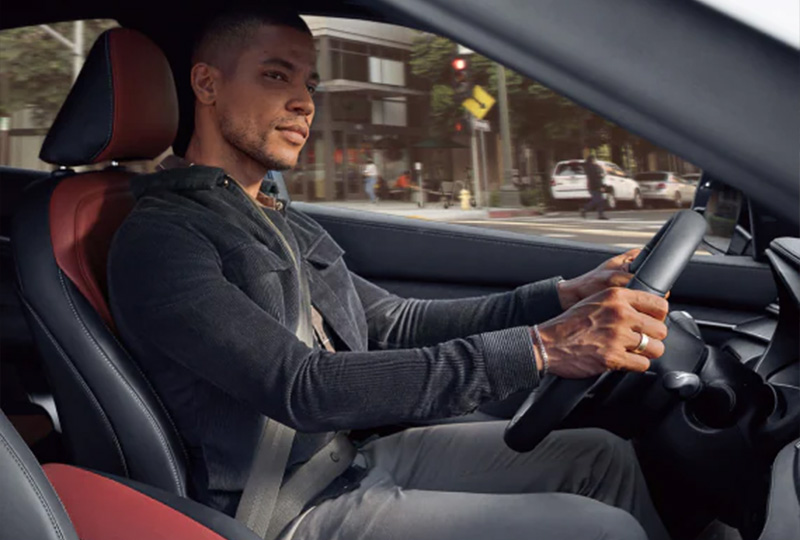 INFINITI Connected Services - Driving Connectivity
