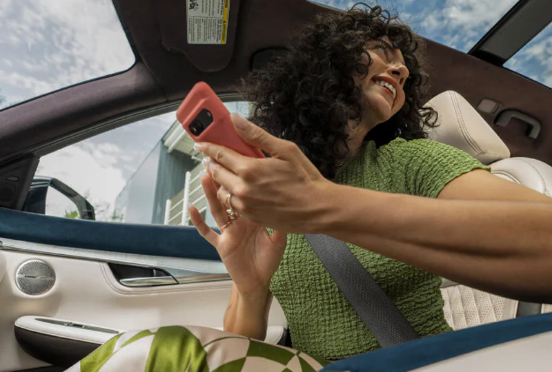 INFINITI Connected Services - Vehicle Connectivity