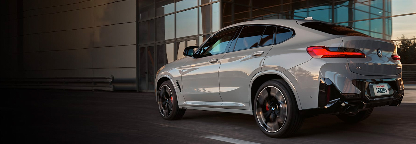 2023 BMW x4 header