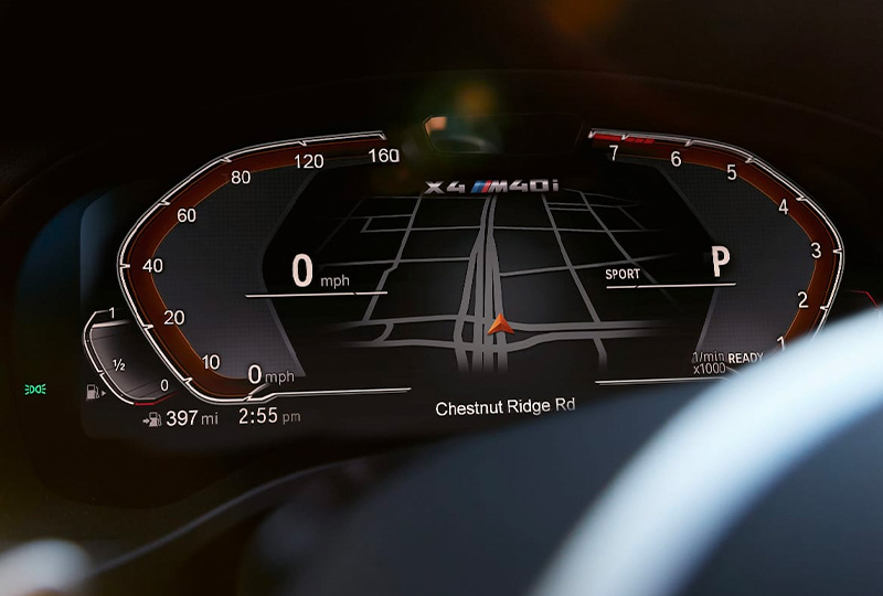 2023 BMW x4     Technology