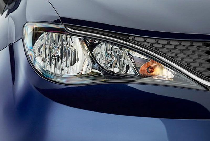 2020 Chrysler Voyager Exterior