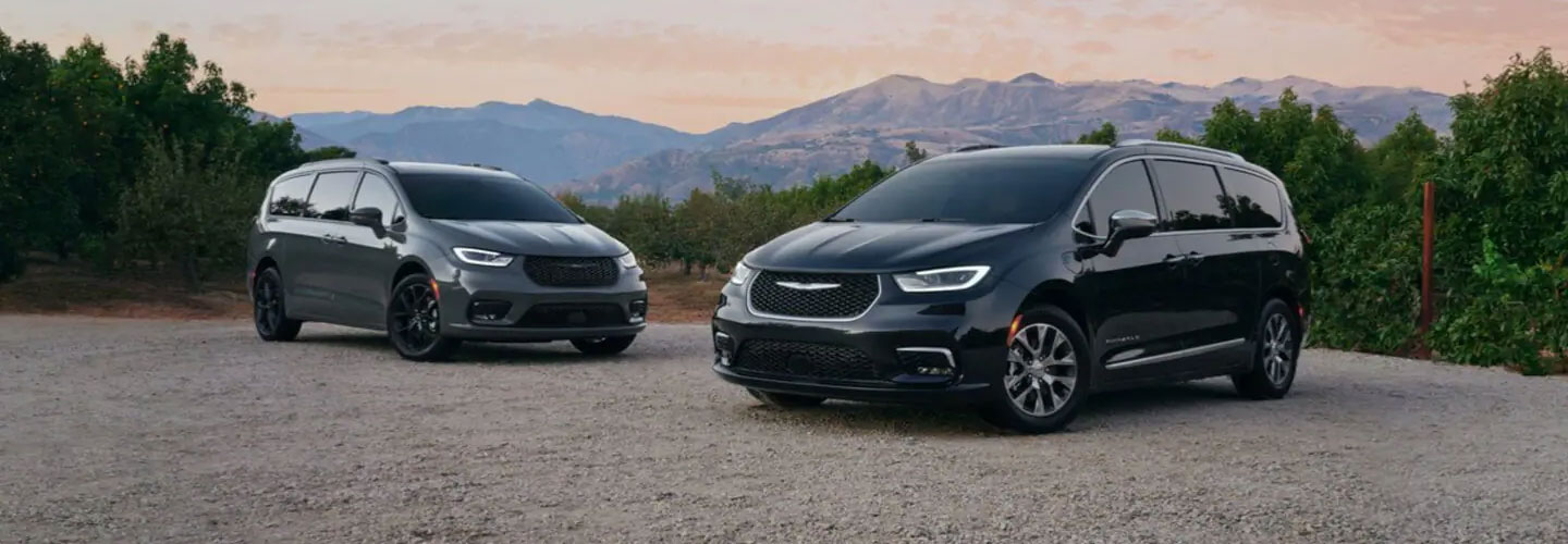 2022 Chrysler Pacifica Hybrid Header