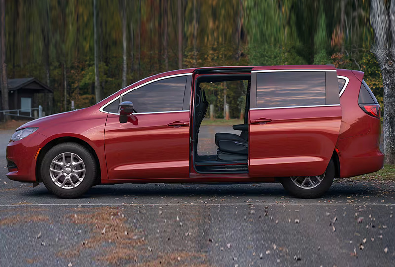 2026 Chrysler Voyager Exterior