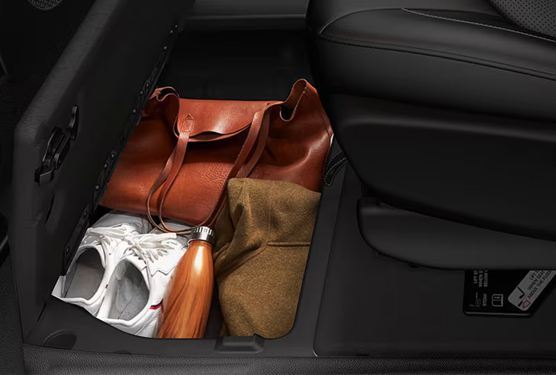 2026 Chrysler Voyager Interior