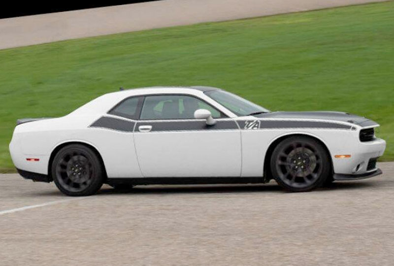 2021 Dodge Challenger EXTERIOR