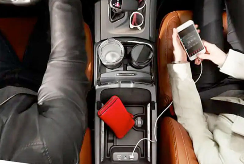 2021 Dodge Charger interior