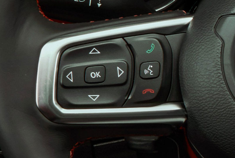 2021 Jeep Gladiator control