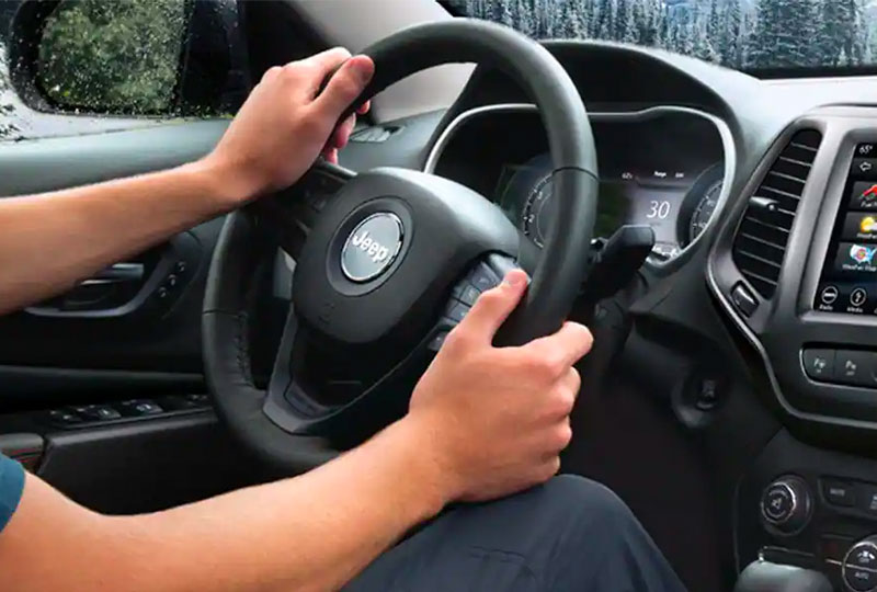 2022 Jeep Grand Wagoneer technology