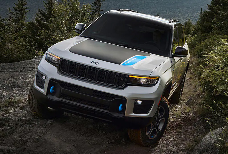 2023 Jeep Grand Cherokee 4xe technology