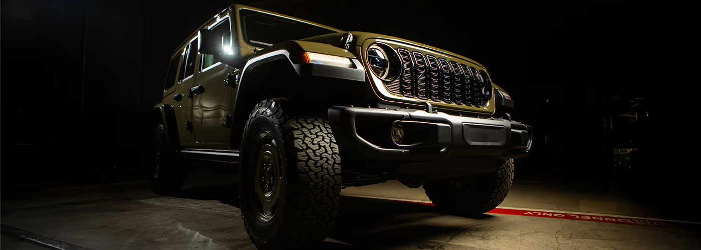2025 Jeep Wrangler-4xe header