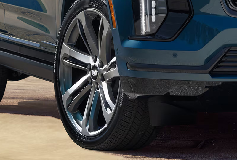2025 Cadillac Escalade-ESV      PERFORMANCE